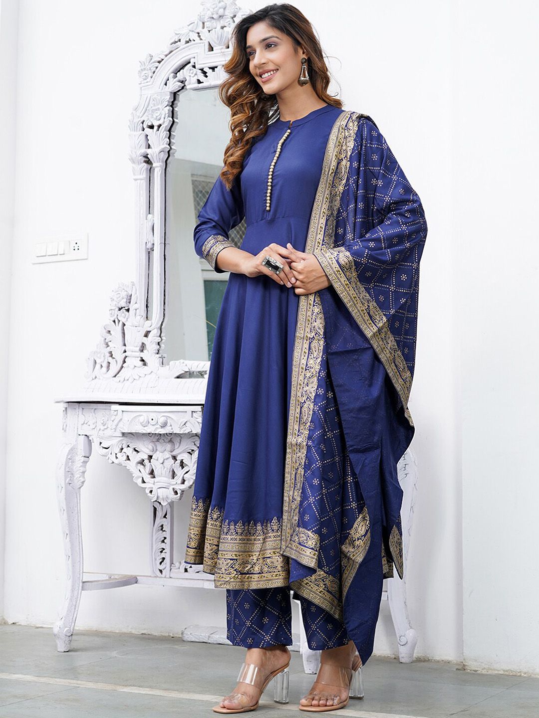 Dhiyona KL Ethnic Motifs Printed Anarkali Kurta with Trousers & Dupatta