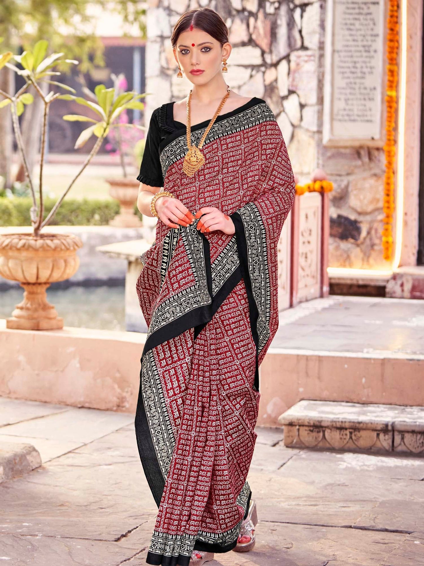 Women's Bhagalpuri Silk Maroon Printed Designer Saree With Blouse Piece