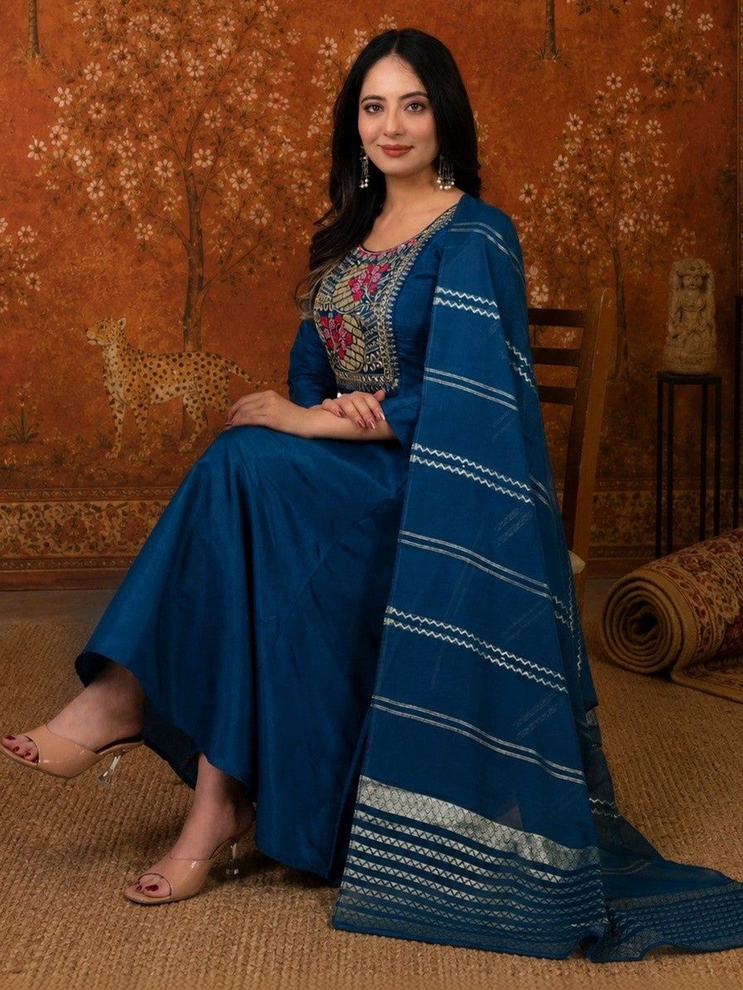 Women Ethnic Motifs Embroidered Regular Thread Work Kurta with Trousers & With Dupatta