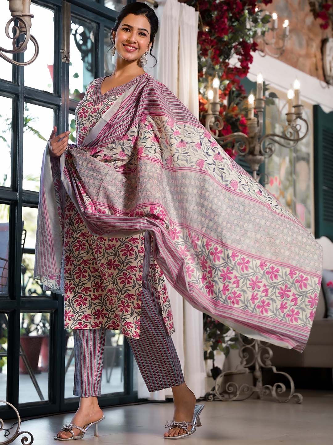 Dhiyona KL Floral Printed Regular Thread Work Pure Cotton Kurta ,Trousers & Dupatta