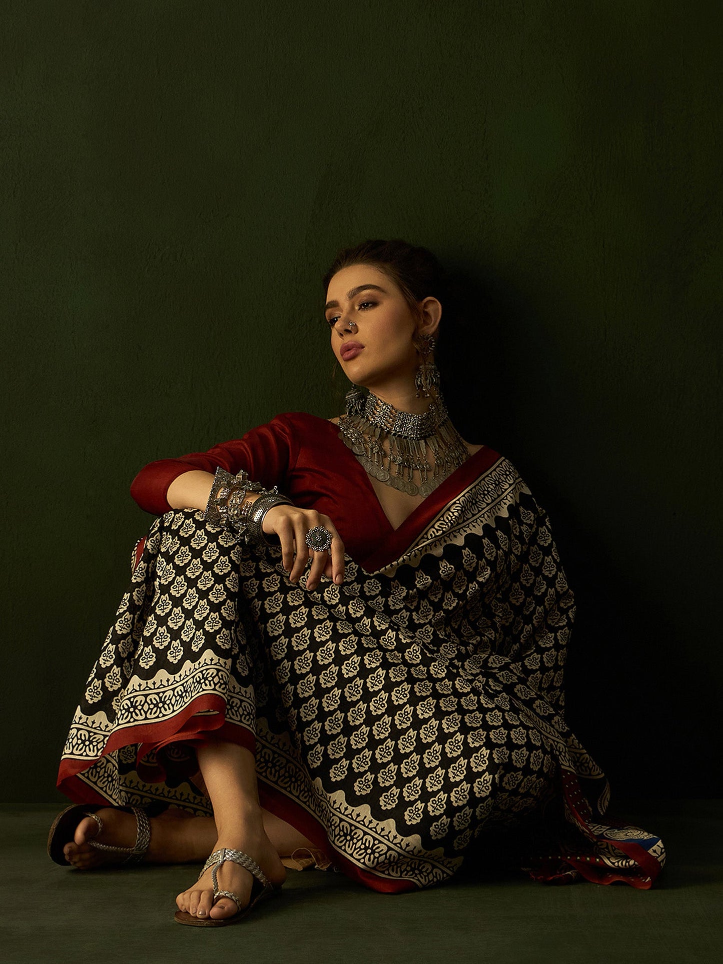 Women's Bhagalpuri Silk Black Printed Designer Saree With Blouse Piece