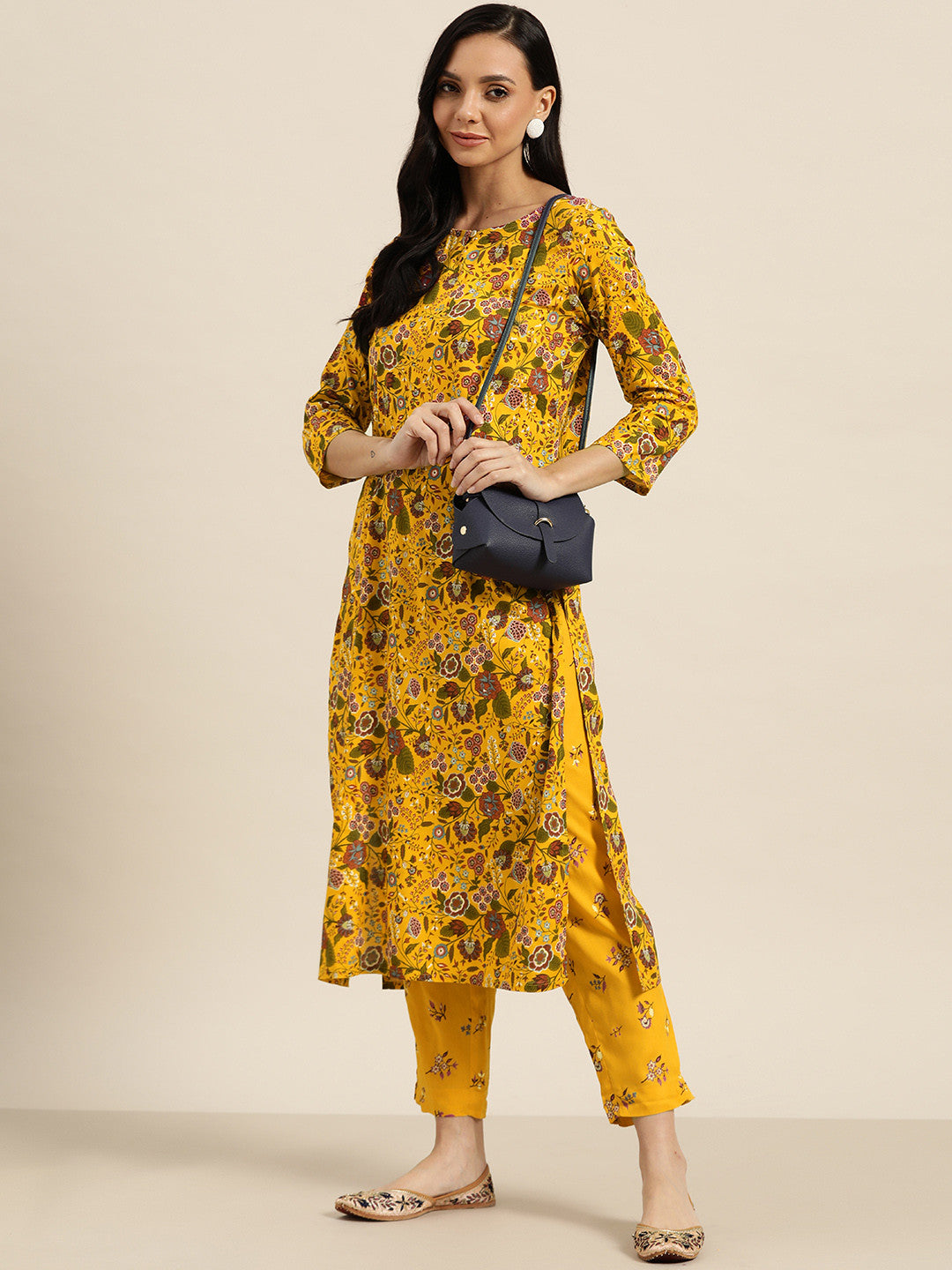 Women Mustard Yellow & Maroon Motifs Print Straight Kurta with Trousers