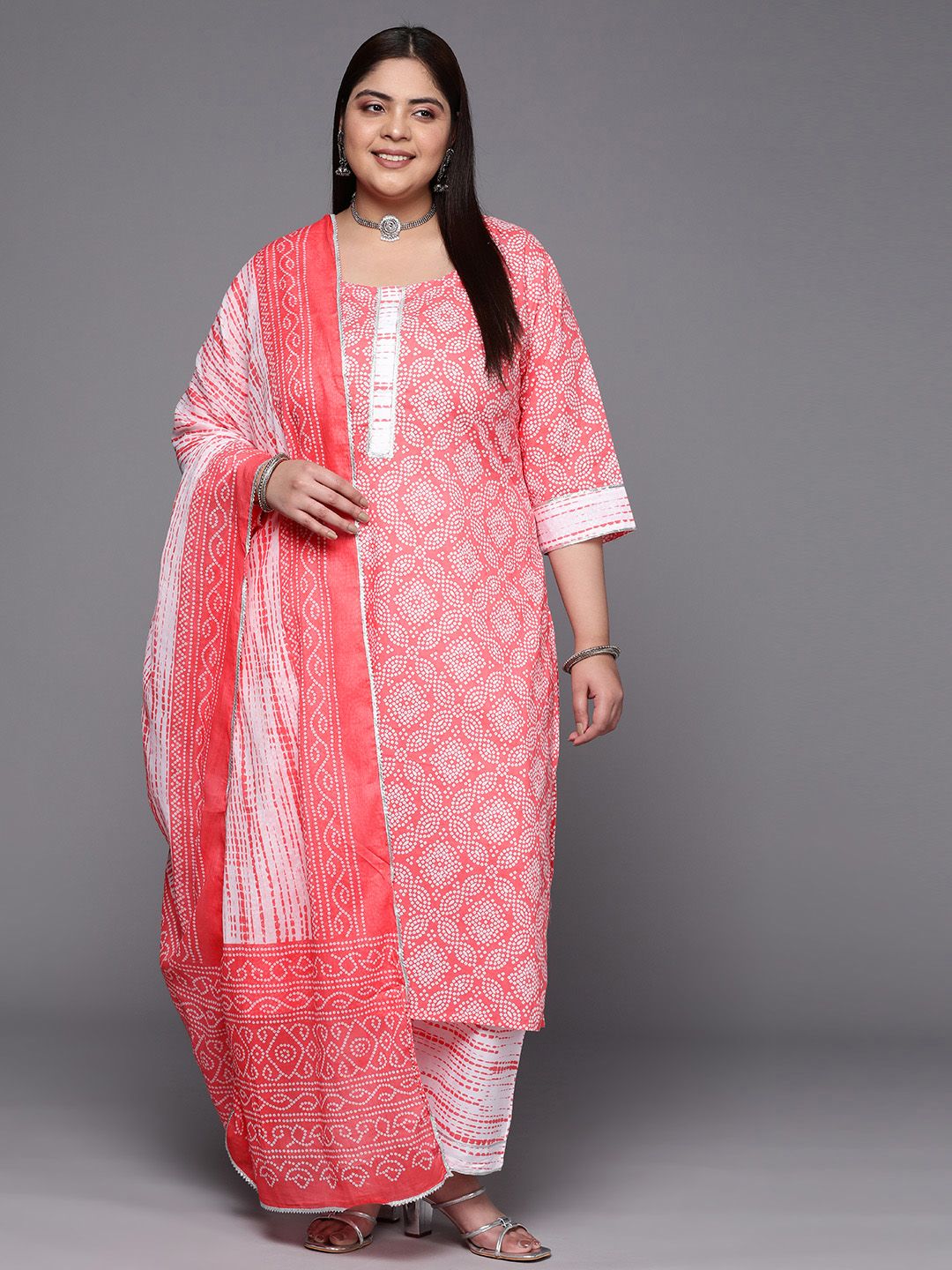 Dhiyona Women's Plus Size Bandhani Printed Gotta Patti Pure Cotton Kurta Set