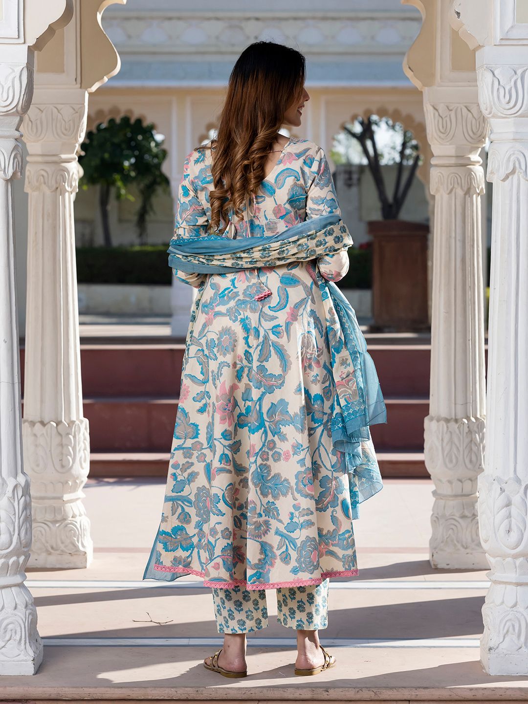 Dhiyona KL Floral Printed Round Neck Pure Cotton Anarkali Kurta with Trousers & Dupatta