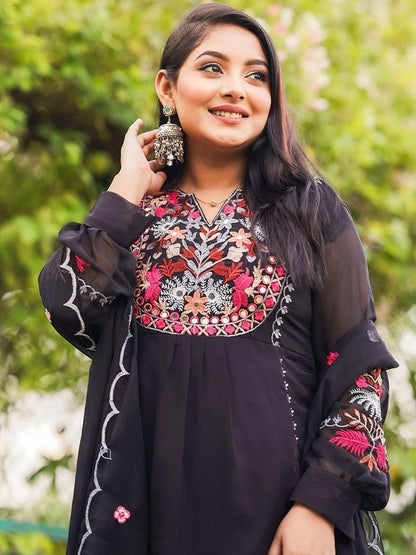 Dhiyona KL Floral Embroidered Thread Work Kurta & Palazzos With Dupatta