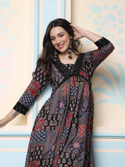 Dhiyona IS Women's V-Neck Floral Printed Empire Pure Cotton A-Line Kurta with Trousers