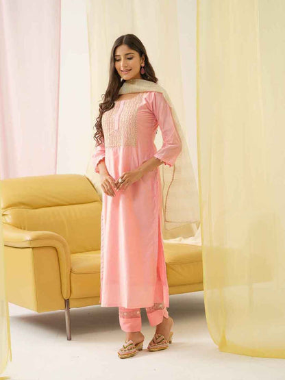 Dhiyona IS Women's Ethnic Motifs Yoke Design Beads and Stones Kurta with Trousers & Dupatta