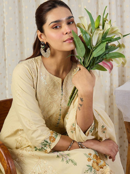 Embroidered Notch Neck Thread Work Pure Cotton Kurta With Trousers & Dupatta