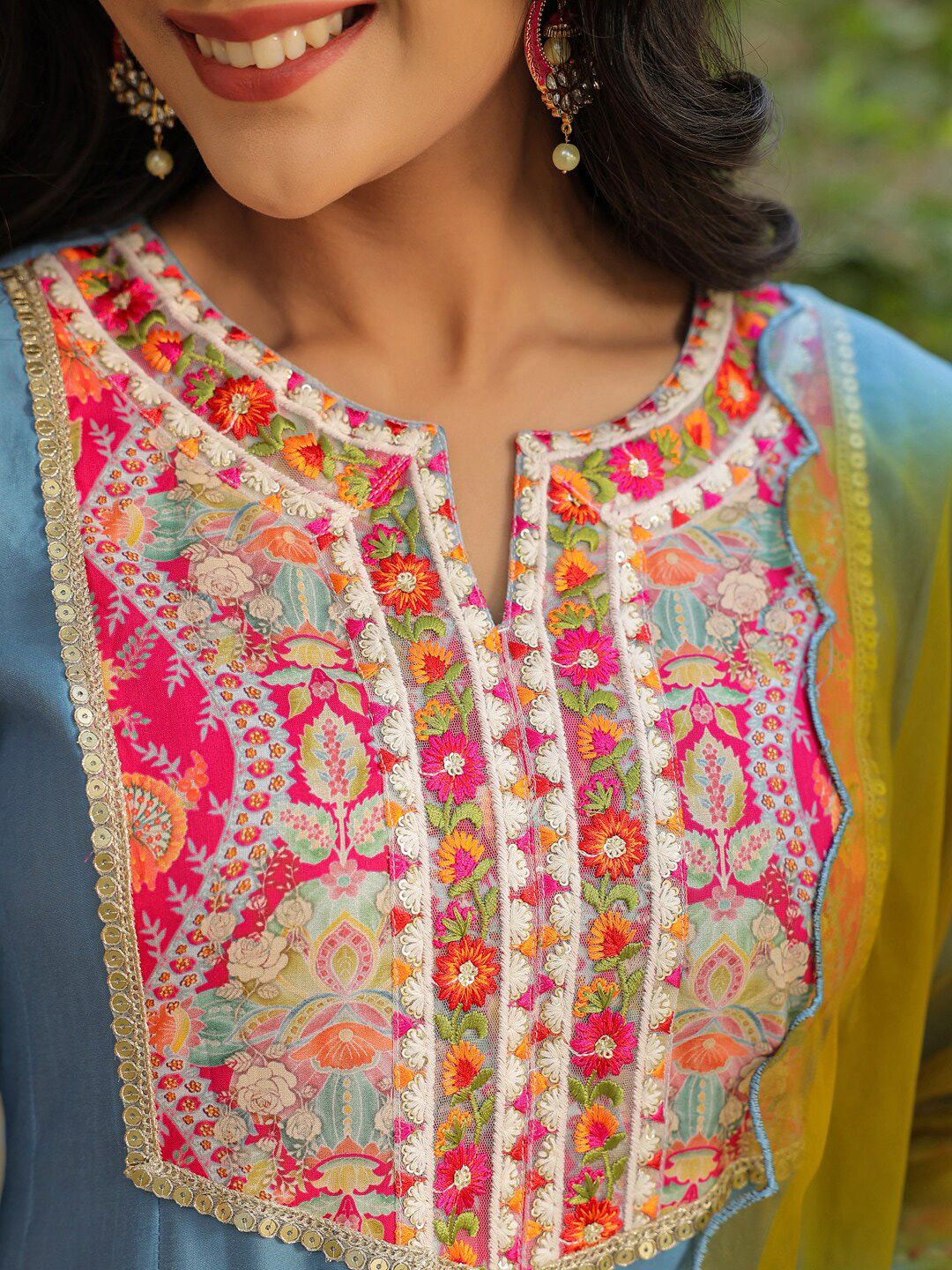 Dhiyona RR Women's Floral Embroidered Anarkali Kurta &Trousers With Dupatta