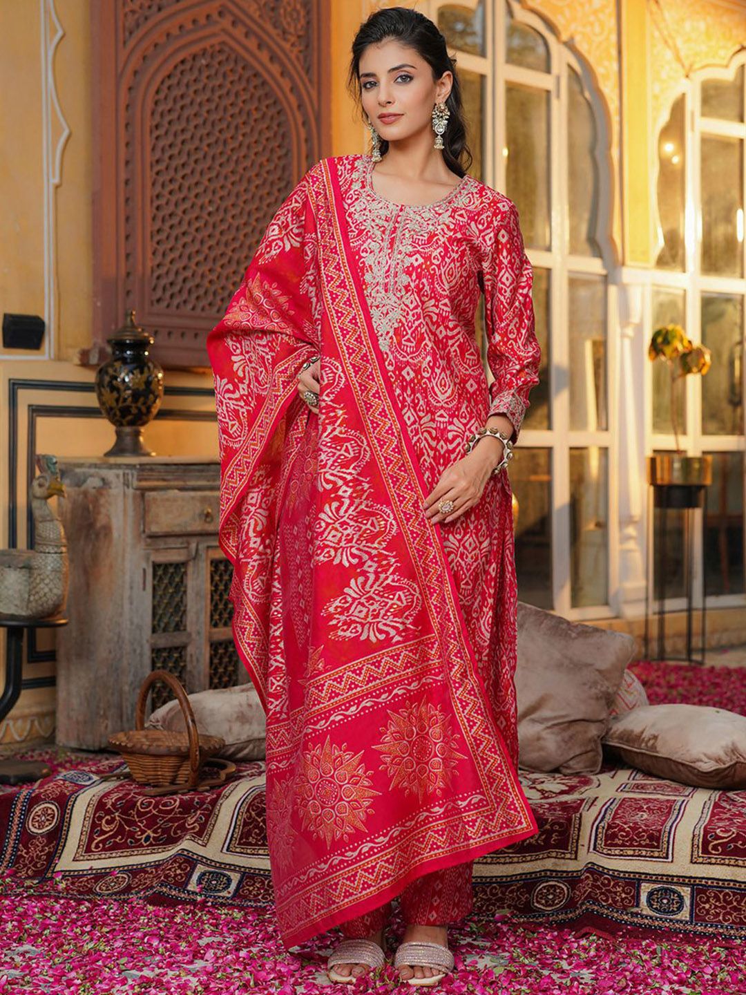 Dhiyona KL Women Ethnic Motifs Printed Kurta with Trousers & Dupatta