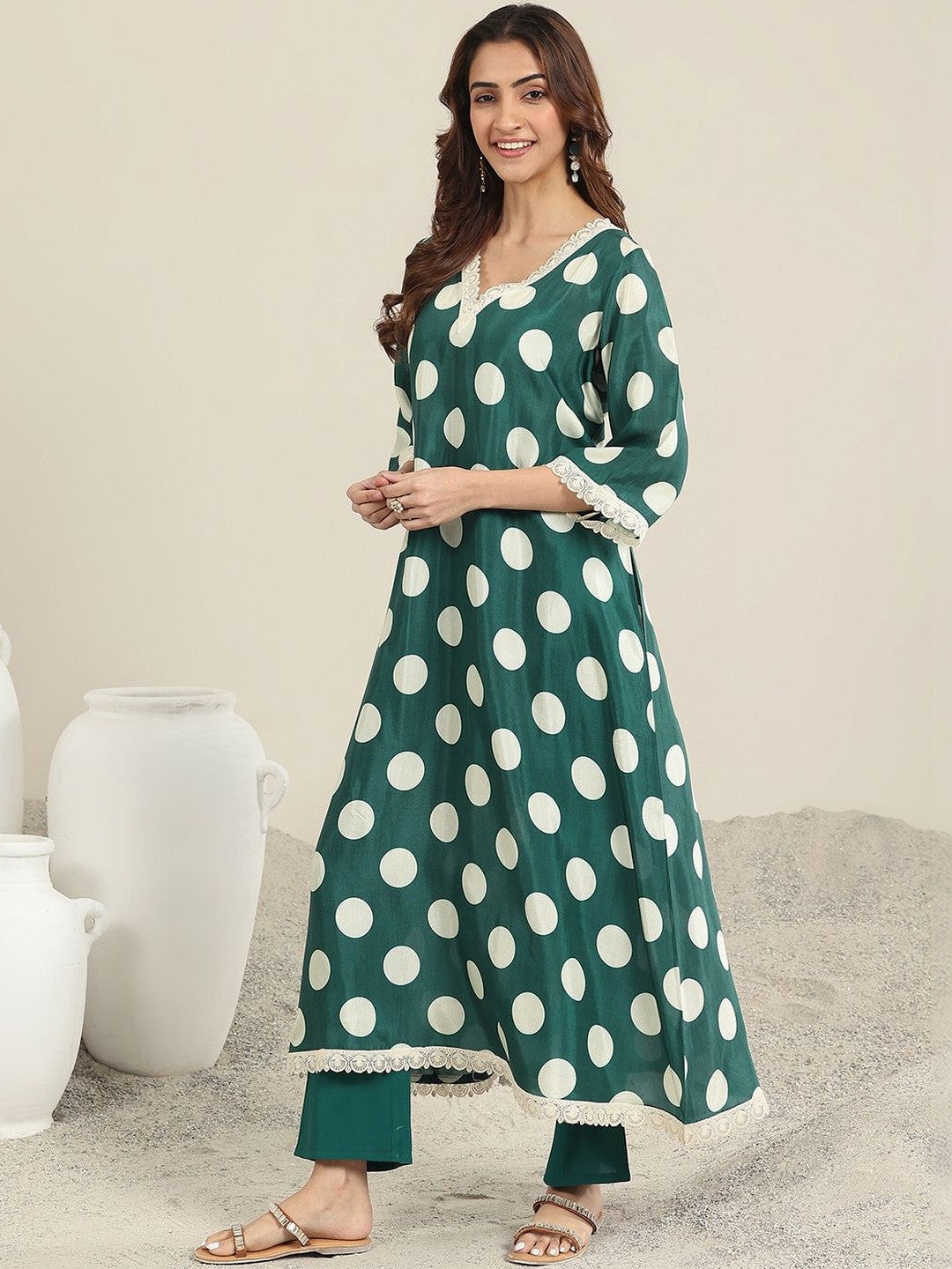 Women Printed Regular Kurta with Trousers & With Dupatta