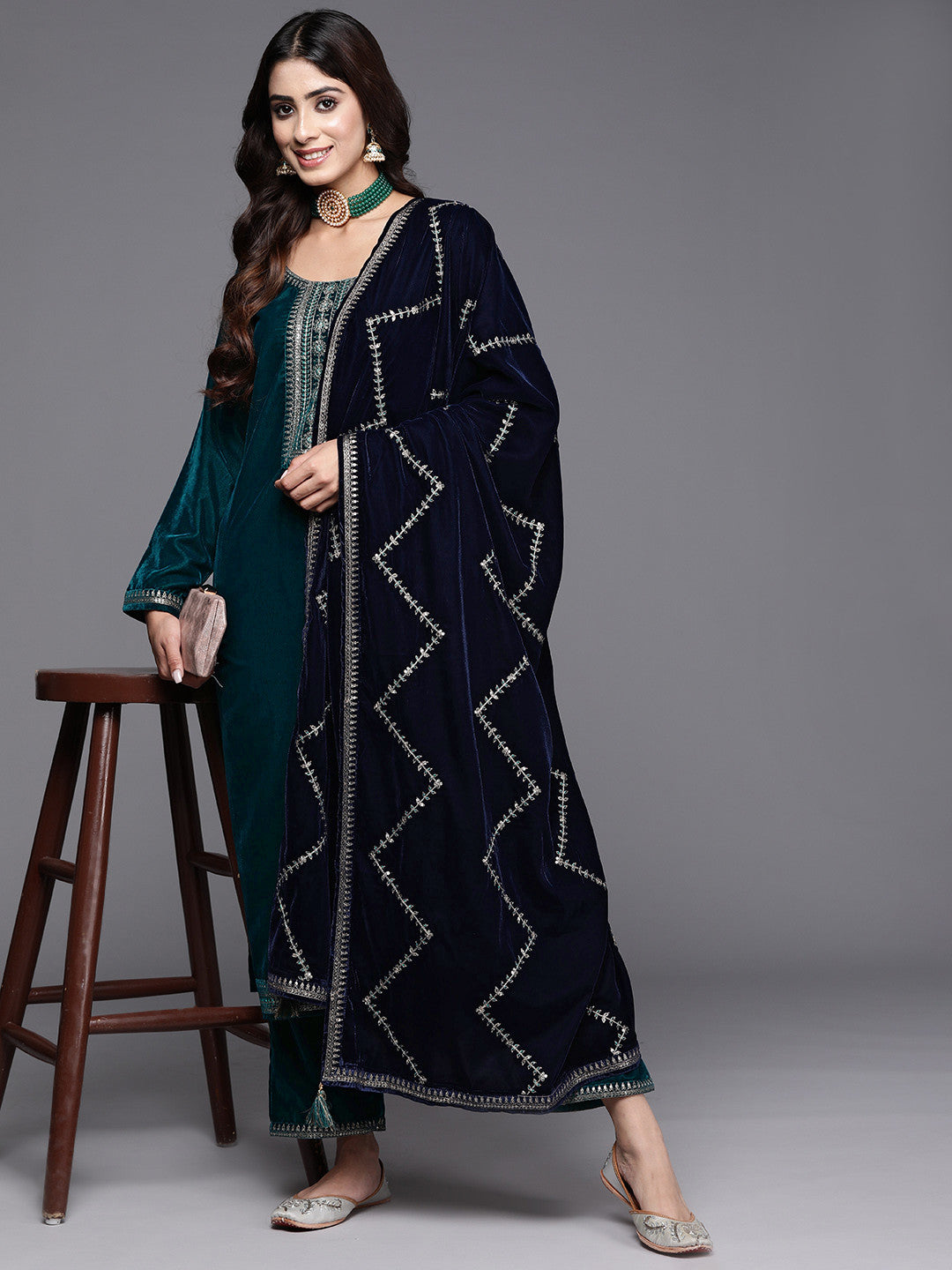 Floral Embroidered Regular Sequinned Velvet Kurta with Trousers & Dupatta