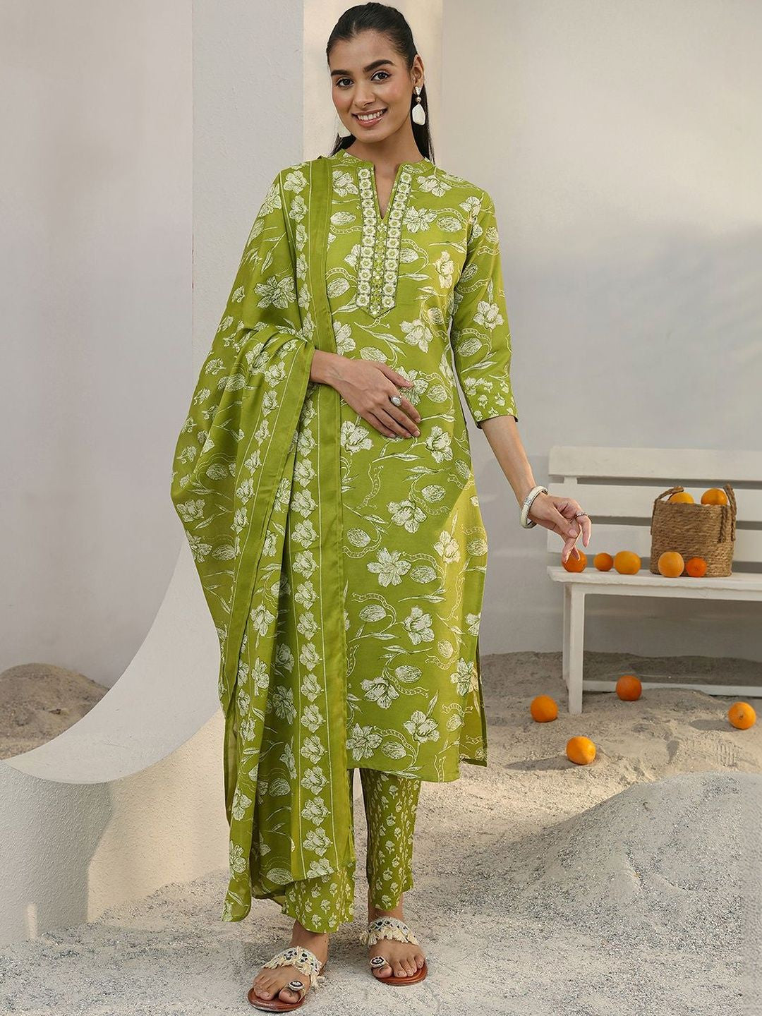Libas Green Floral Printed Cotton Blend Straight Suit Set With Dupatta