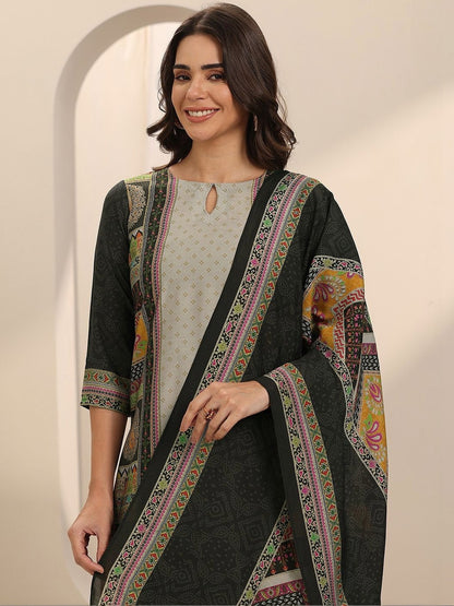 Women Ethnic Motifs Printed Regular Kurta with Trousers & With Dupatta