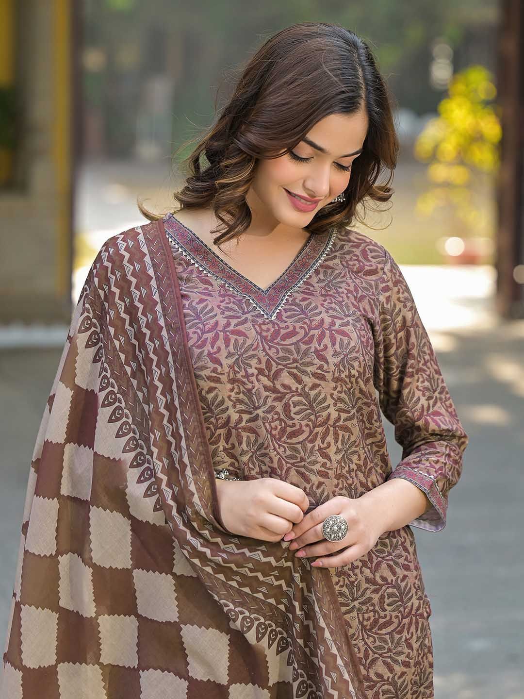 Dhiyona KL Floral Printed V Neck Gotta Patti Straight Kurta With Trousers & Dupatta