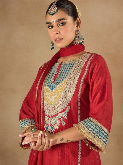 Women Ethnic Motifs Embroidered Regular Kurta with Trousers & With Dupatta