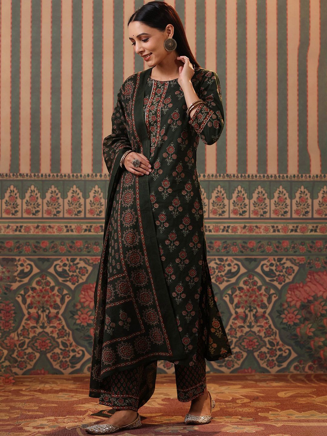 Dhiyona RR Women's Floral Printed Pure Cotton Kurta with Palazzos & Dupatta