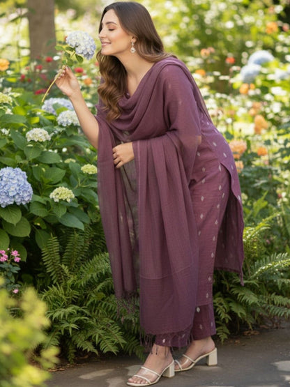 Dhiyona KL Women Regular Kurta with Trousers & With Dupatta