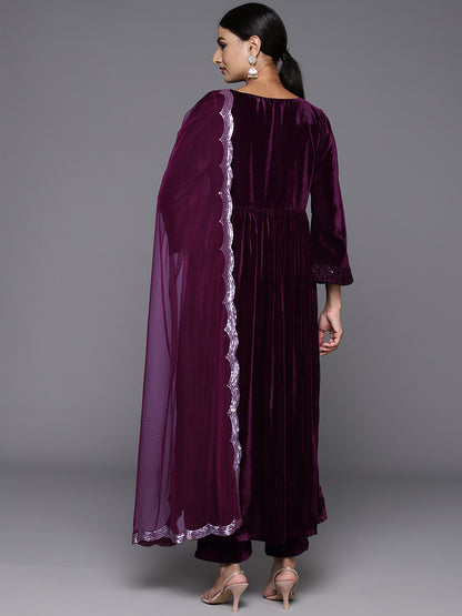 Women Floral Embroidered Regular Sequinned Velvet Kurta with Trousers & With Dupatta