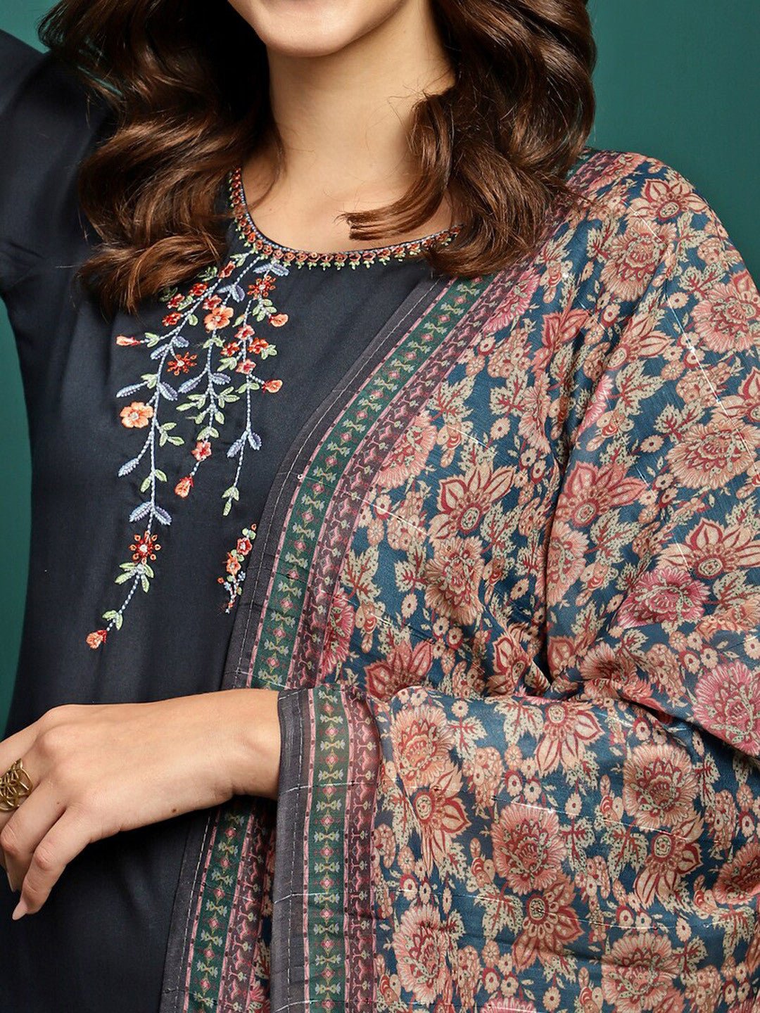 Embroidered Straight Kurta With Trouser & Dupatta Set