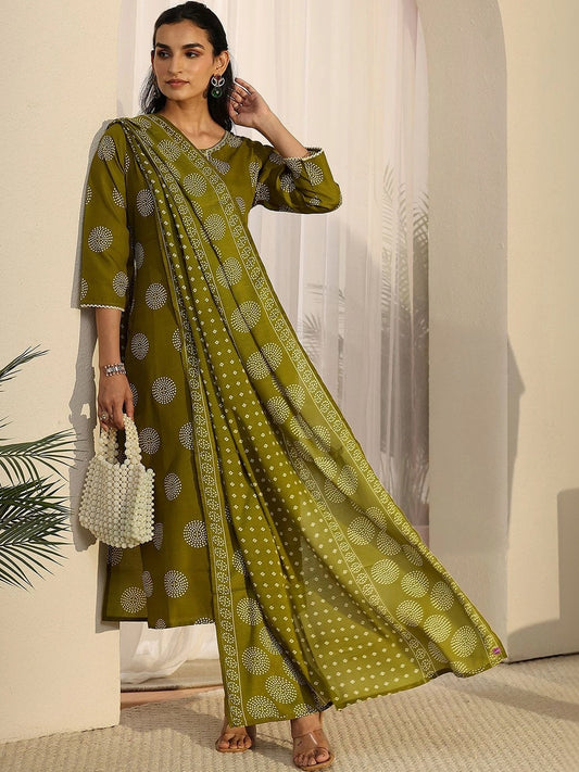 Women Ethnic Motifs Printed Regular Thread Work Kurta with Trousers & With Dupatta