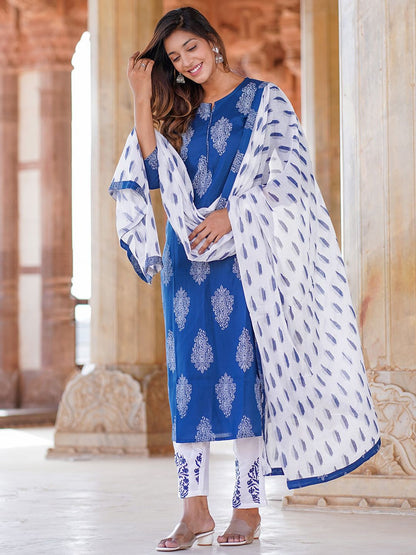 Dhiyona KL Paisley Printed Straight Kurta With Trousers & Dupatta