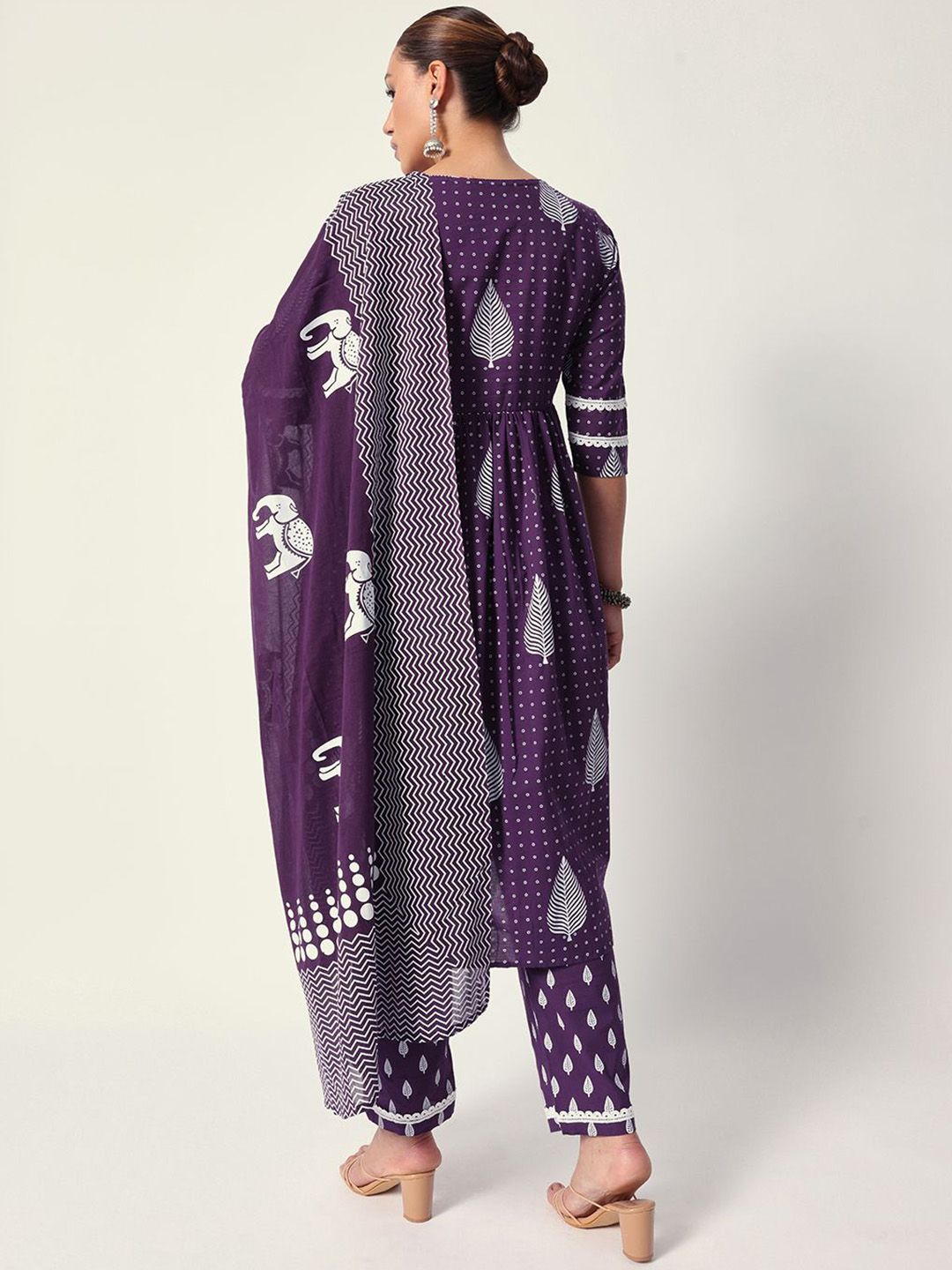 Dhiyona IS Women's Women Ethnic Motifs Printed Regular Pure Cotton Kurta with Trousers & With Dupatta