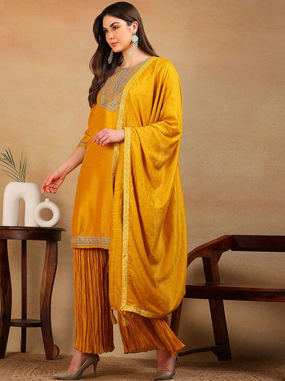 Dhiyona KL Floral Embroidered Sequinned Yoke or Border Straight Kurta Sharara & With Dupatta