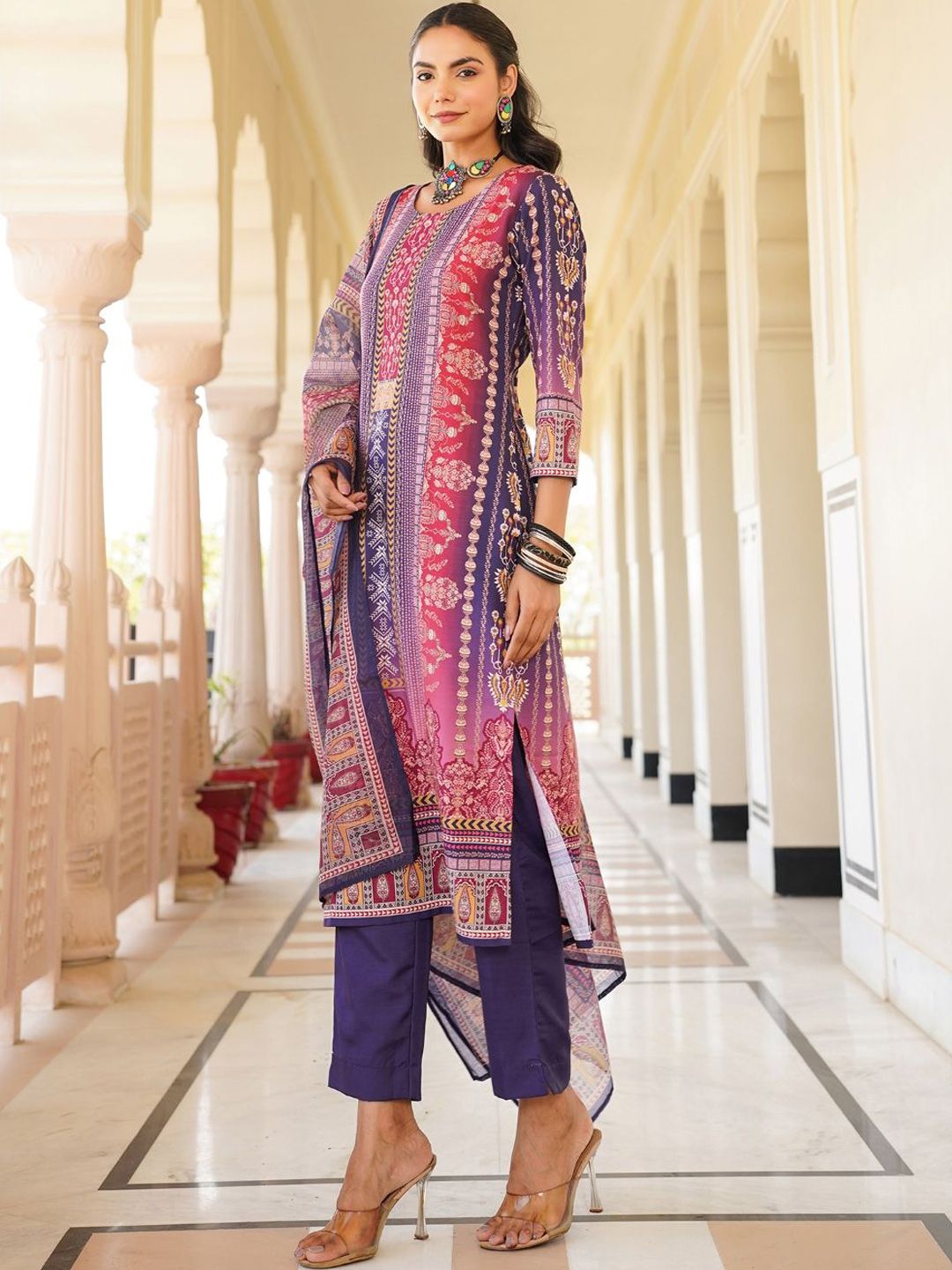 Dhiyona KL Women Ethnic Motifs Printed Regular Kurta with Trousers & With Dupatta