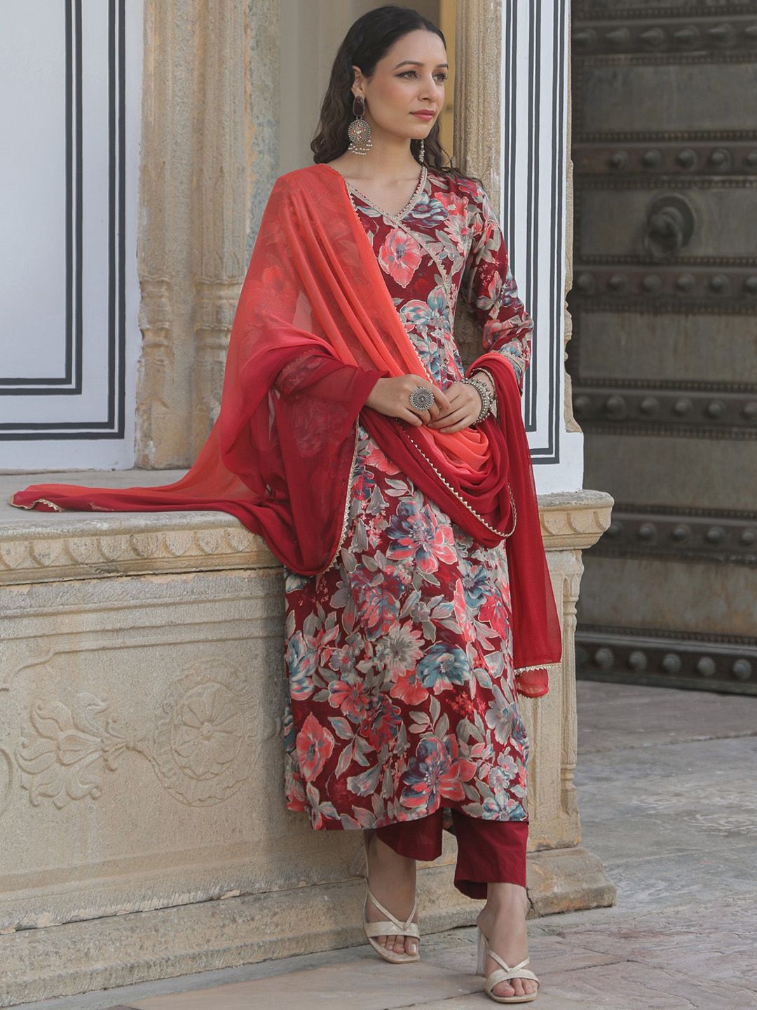 Dhiyona RR Women's Floral Printed V-Neck Gotta Patti A-Line Kurta & Trousers With Dupatta