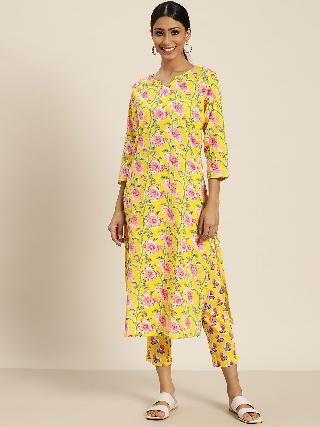Women Yellow & Pink Ethnic Motifs Printed Cotton Kurta with Trousers