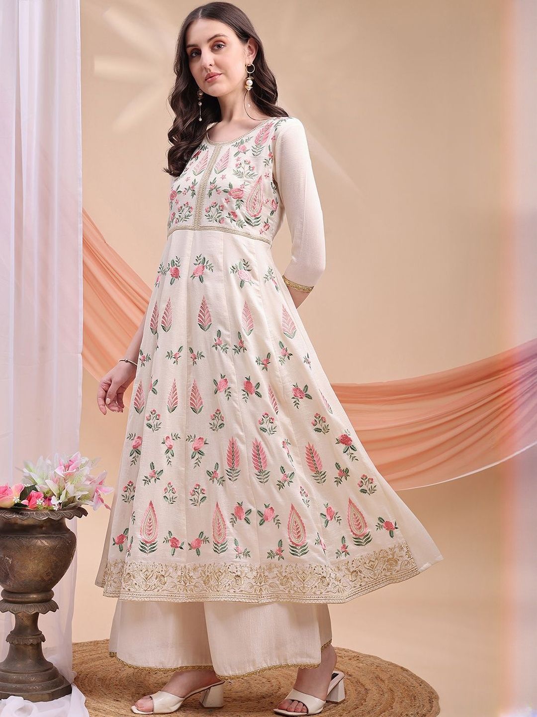 Dhiyona KL Floral Printed Thread Work Pure Silk Anarkali Kurta With Palazzos & Dupatta
