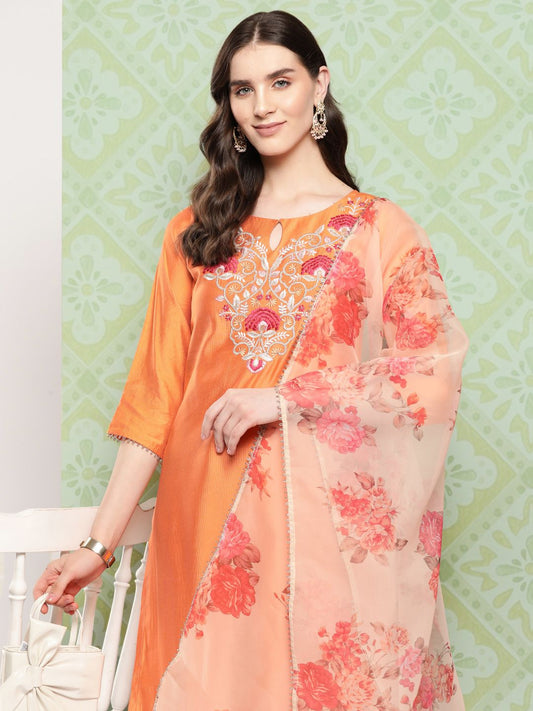 Dhiyona IE Women Floral Yoke Design Regular Liva Kurta with Trousers & Dupatta