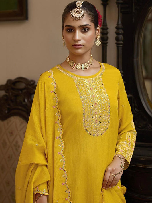 Dhiyona CH Women Ethnic Motifs Embroidered Regular Mirror Work Kurta with Palazzos & With Dupatta