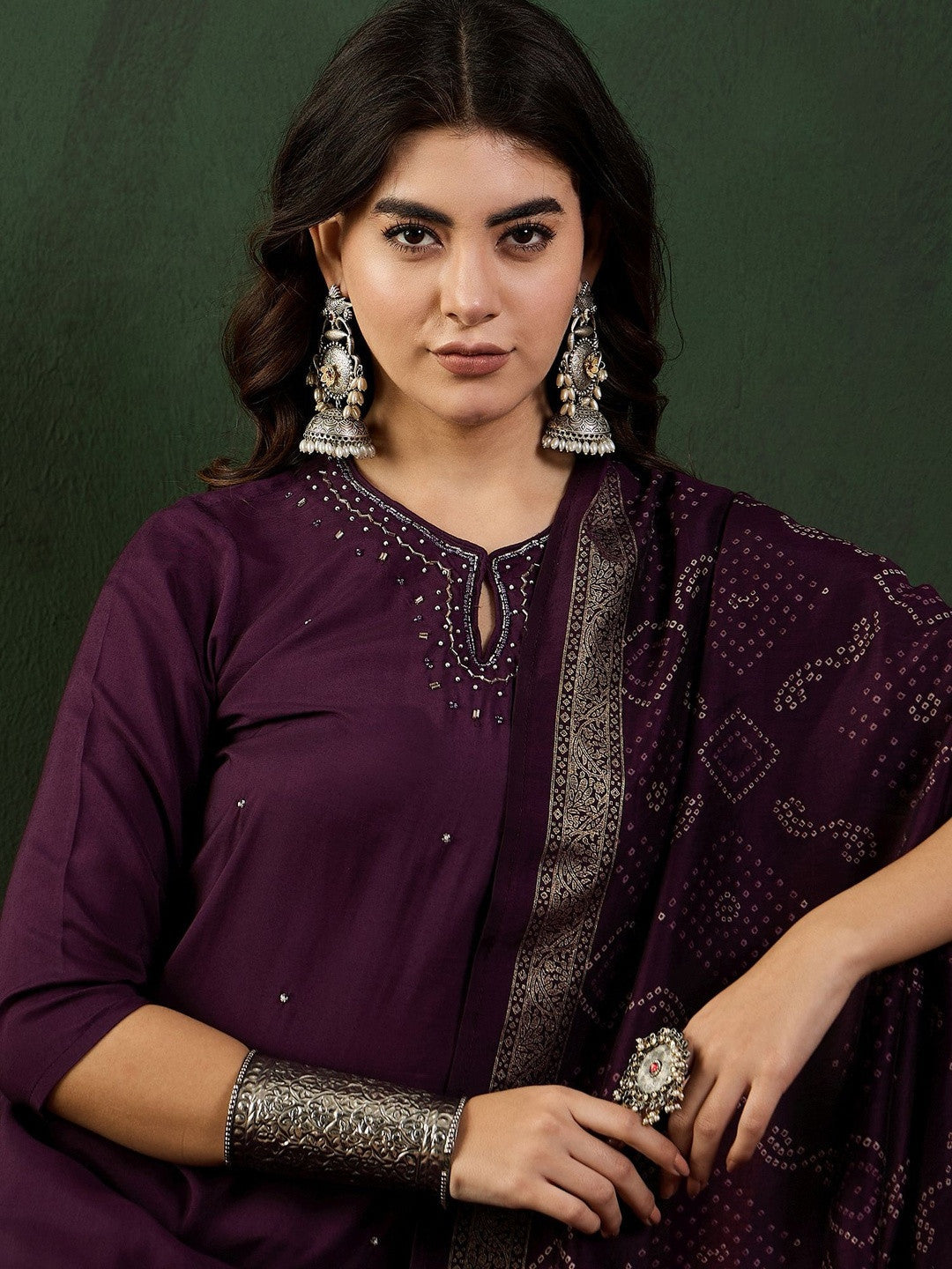 Self Design Keyhole Neck Kurta & Trousers Kurta Set