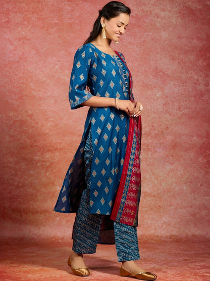 Women Printed Regular Kurta with Trousers & With Dupatta