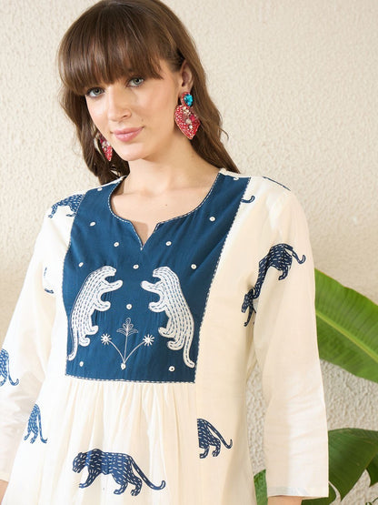 Dhiyona IE Embroidered Round Neck Three-Quarter Sleeves Pure Cotton Tunic And Trousers