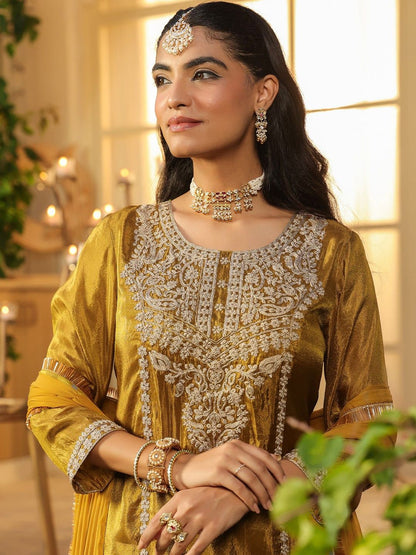 Dhiyona SC Women Ethnic Motifs Embroidered Kurta with Sharara & Dupatta
