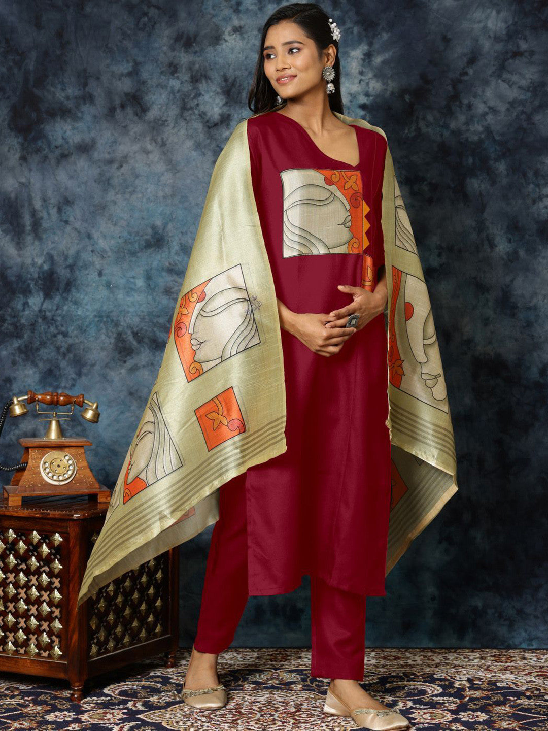 Women Straight Cotton Blend Digital Print Kurta Pant With Assam Silk Dupatta