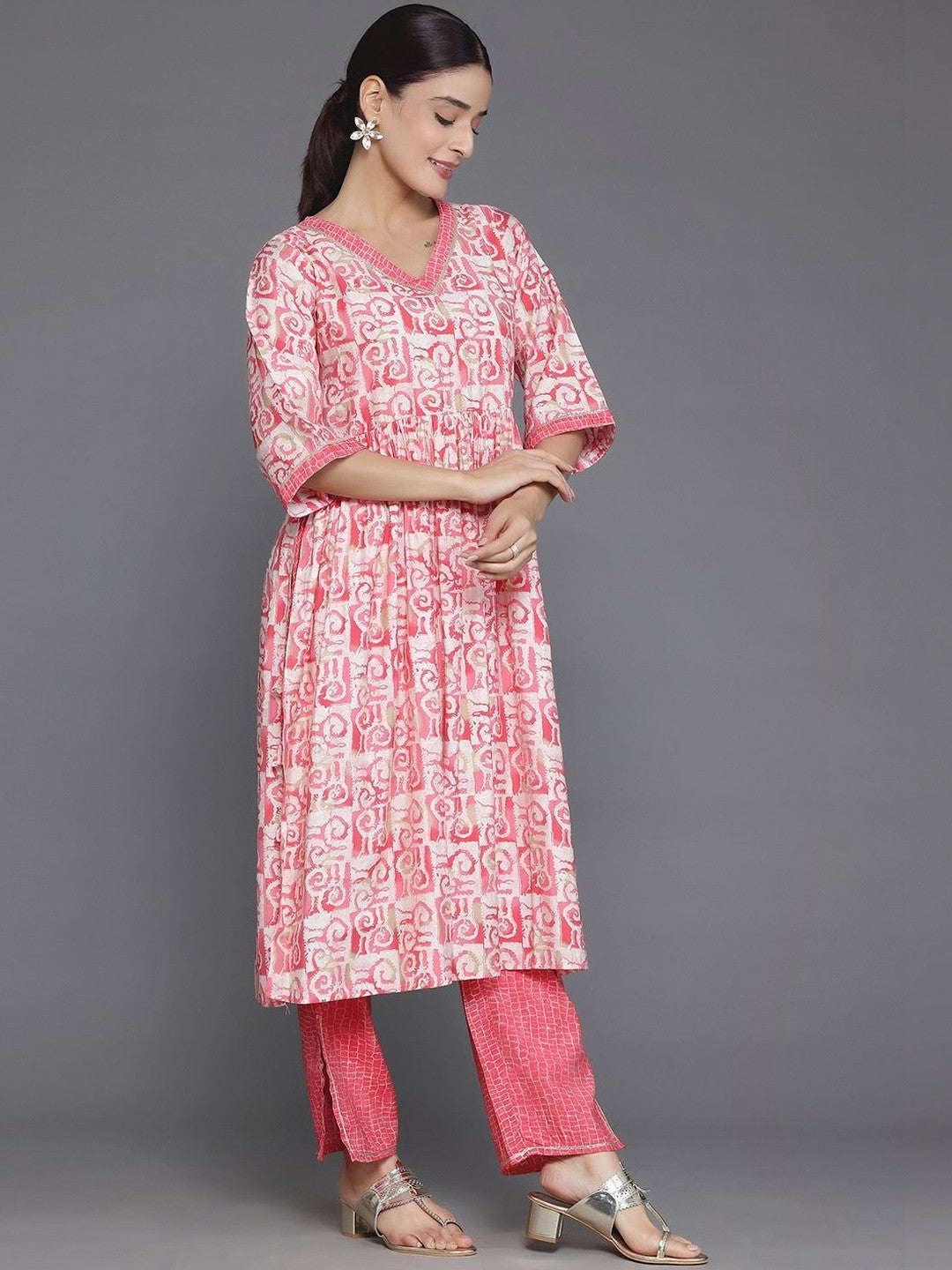 Women Printed Empire Kurta with Trousers & With Dupatta