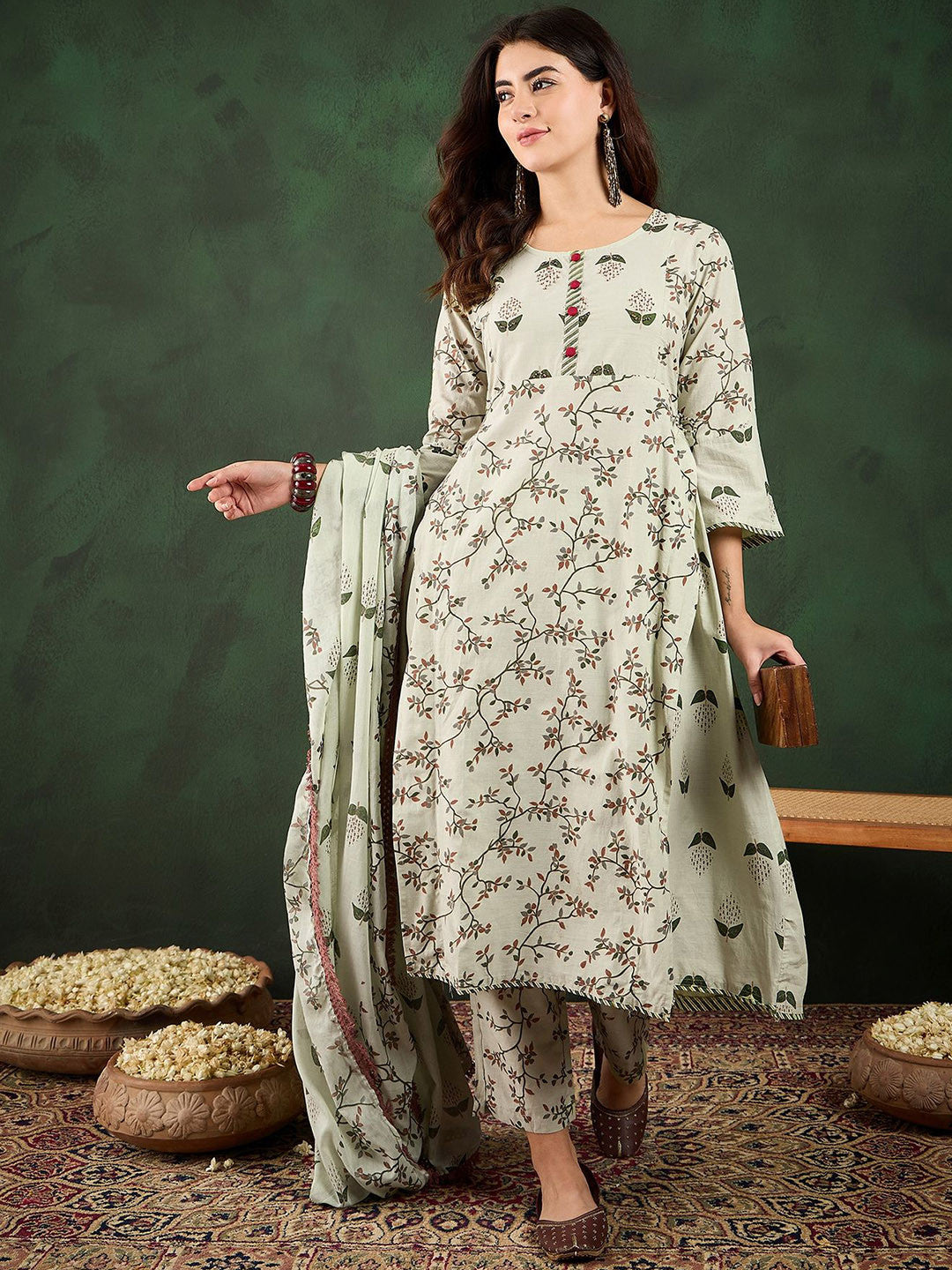 Floral Printed Pure Cotton Kurta With Trousers & Dupatta