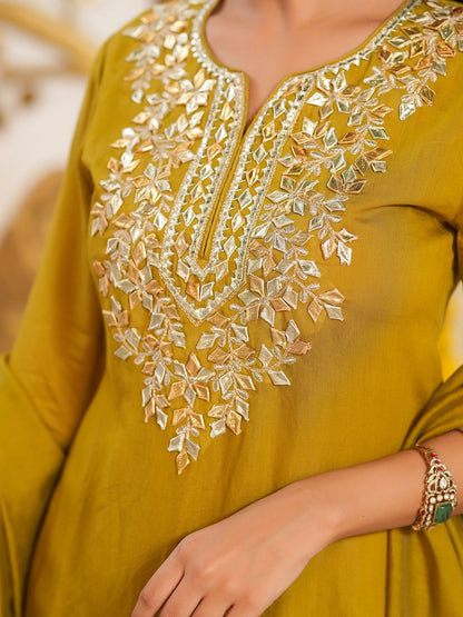 Dhiyona SC Women Ethnic Motifs Embroidered Kurta with Sharara & Dupatta