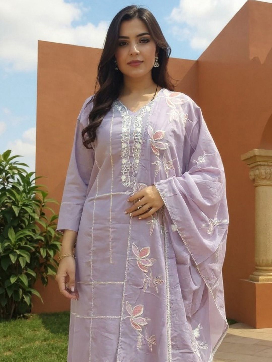 Dhiyona IE Floral Embroidered Thread Work Pure Cotton Kurta With Trousers & Dupatta