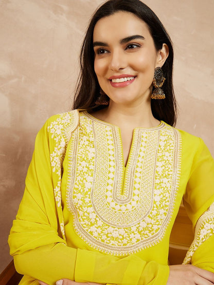 Dhiyona IN Women Ethnic Motifs Embroidered Regular Thread Work Kurta with Sharara & With Dupatta