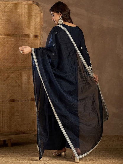 Dhiyona IN Women Floral Embroidered Kurta with Palazzo & Dupatta