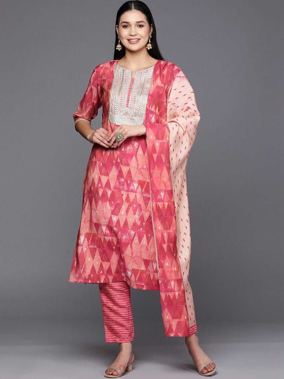 Women Printed Regular Sequinned Kurta with Trousers & With Dupatta