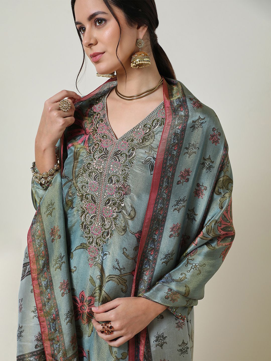 Dhiyona SO Women's Women Ethnic Motifs Embroidered Regular Thread Work Kurta with Trousers & With Dupatta