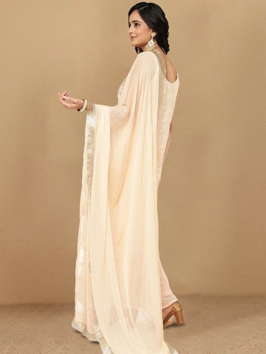 Dhiyona HOP Women Floral Embroidered Kurta with Sharara & Dupatta