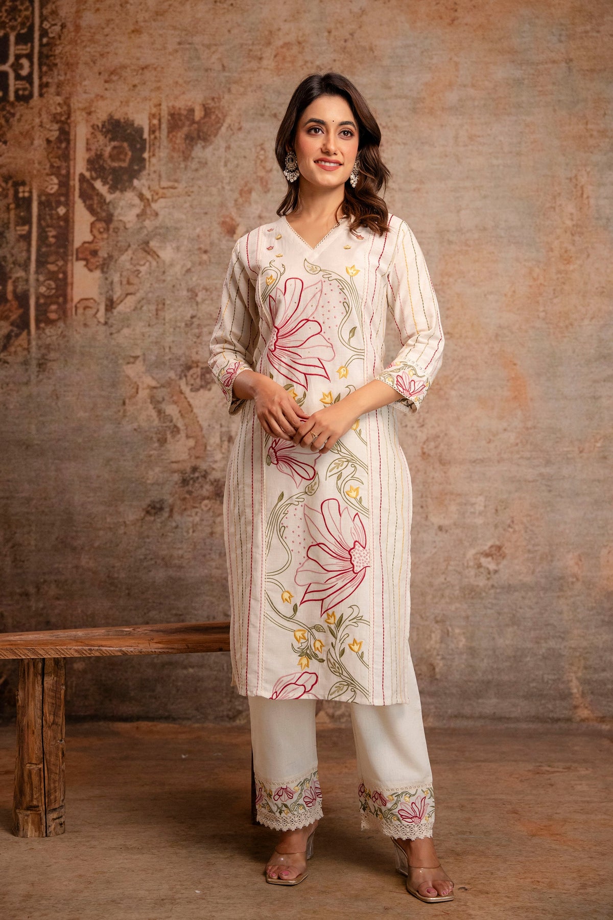 Viyona Flora Embroidered Kurta Pant Set