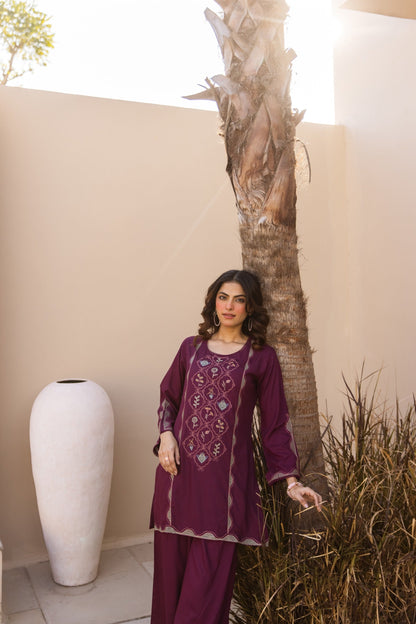 Karen zantium embroidery co-ord set